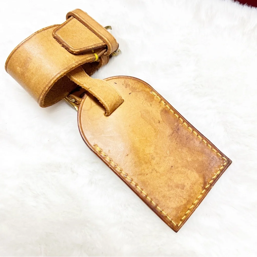 Louis Vuitton Poignet and Luggage Tag Set in Vachetta Leather Authentic